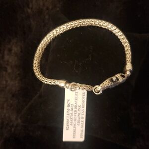 Sarda New sterling Silver Women’s Toggle Bracelet with Charm 6.75"